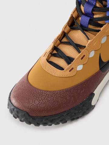 Nike Sportswear Boot 'Terrascout' in Brown