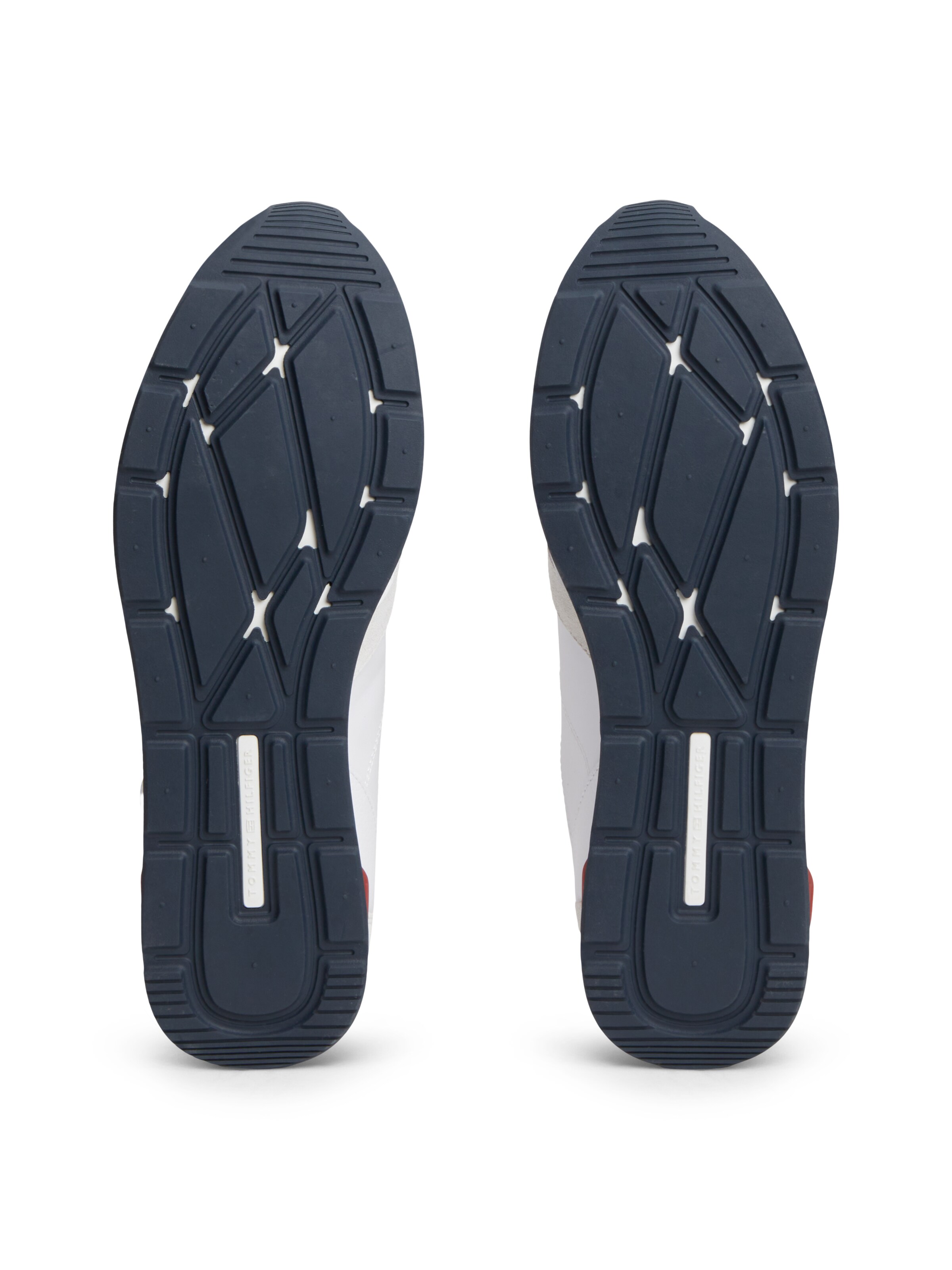 Baskets basses 'Core' TOMMY HILFIGER en blanc