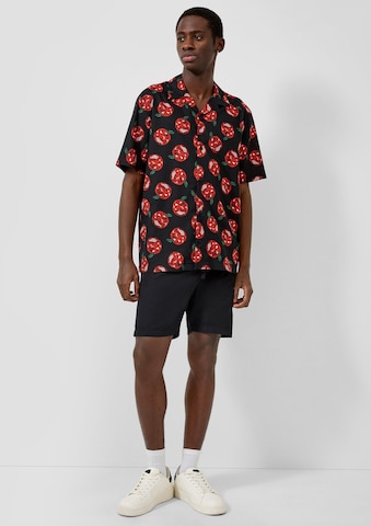 QS Regular fit Button Up Shirt in Black