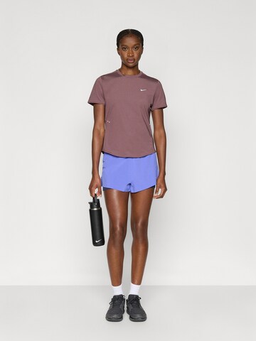 Maglia funzionale 'SWIFT' di NIKE in lilla