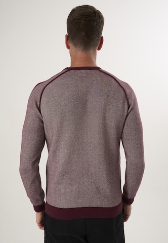 Felix Hardy Sweater in Red