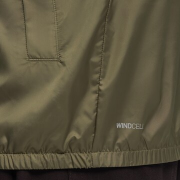 PUMA Jacke 'Essentials' in Grün