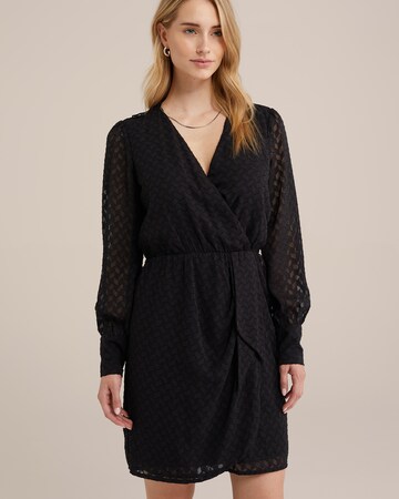 WE Fashion Dress in Black: front