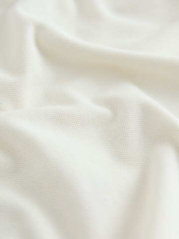 T-Shirt Next en blanc