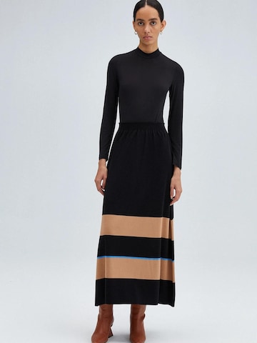 Touché Privé - Falda 'Striped Knitwear Skirt With Elastic Waist' en marrón