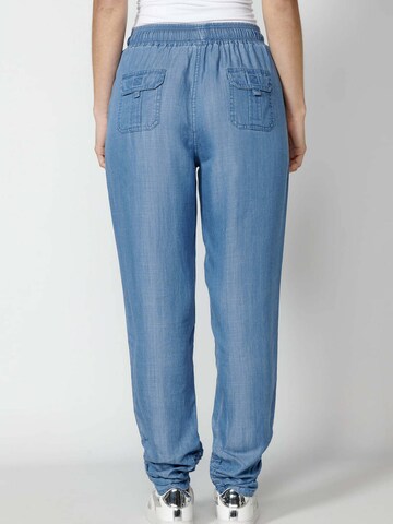 KOROSHI Tapered Jeans in Blau