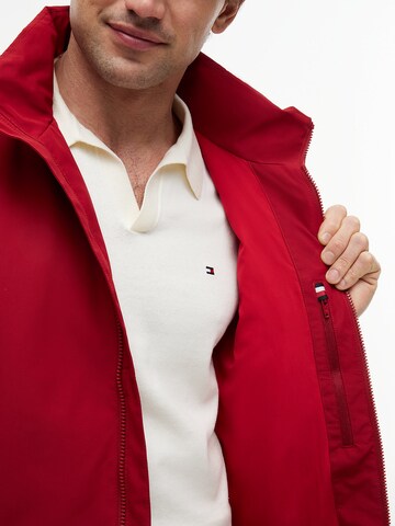 TOMMY HILFIGER Jacke in Rot