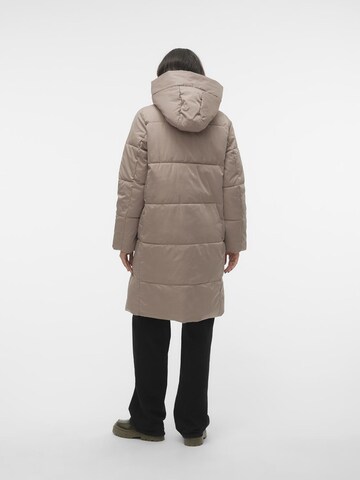 Manteau d’hiver 'STELLA' VERO MODA en beige