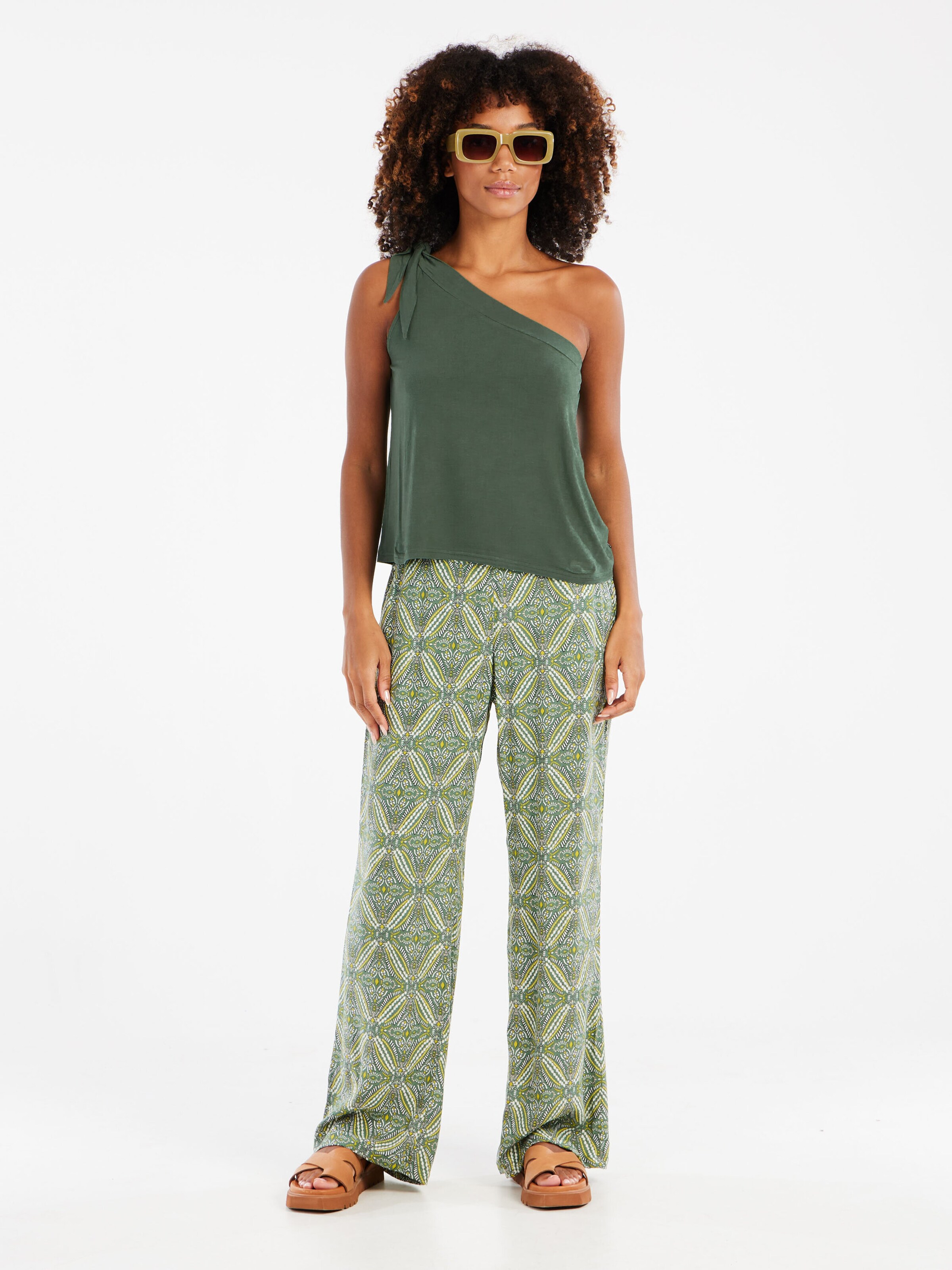 PROTEST Shirt 'PRTSelma'‌‌‌‌‌‌ in Grün