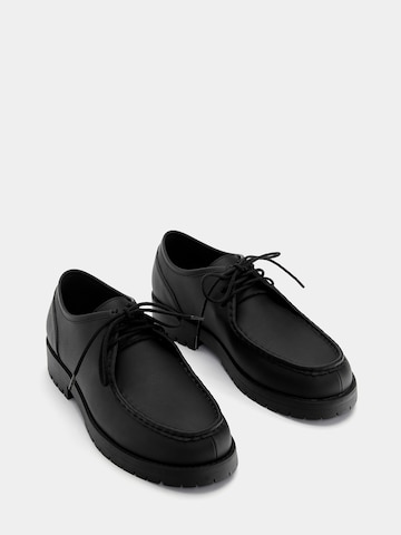 Pull&Bear Šněrovací boty – černá
