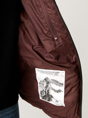 Pull&Bear Winter jacket in Red