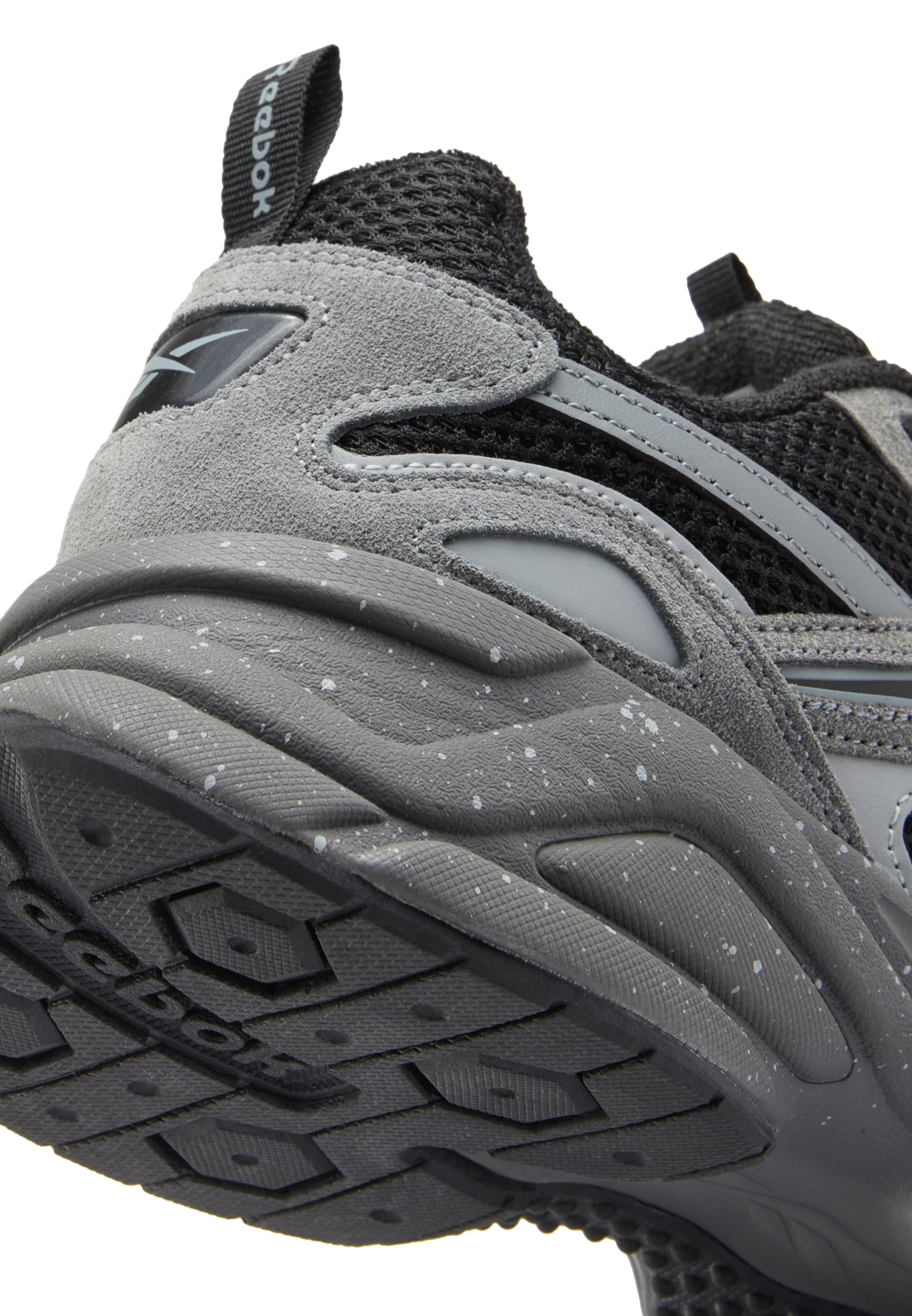 Reebok Sneaker in Grau