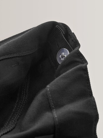 Coupe slim Jean Next en noir