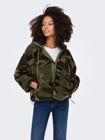 ONLY Between-Season Jacket 'Vilma' in Green: front