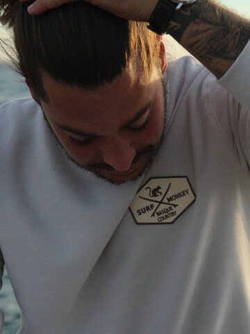 Surf Monkey Sweatshirt in Beige