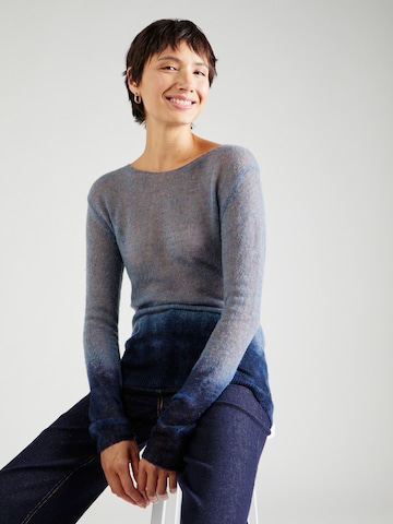 WEEKDAY Sweater 'Teagan' in Blue: front
