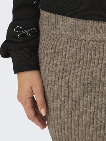 Gonna 'KATIA ' di ONLY in marrone