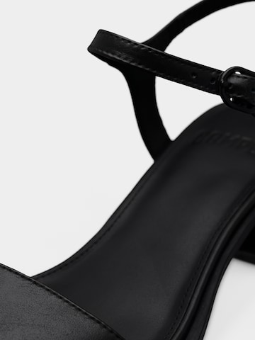 CAMPER Босоножки с ремешком 'Kora' в Черный