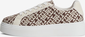 TOMMY HILFIGER Sneaker in Braun: Vorderseite