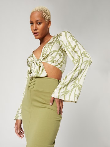 Katy Perry exclusive for ABOUT YOU Blouse 'Jolina' in Green: front