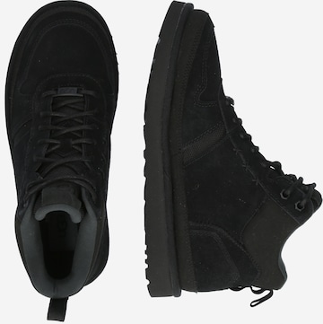 UGG - Botas con cordones 'HERITAGE' en negro