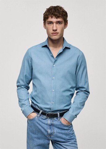MANGO MAN Slim Fit Hemd 'Chambre' in Blau: Vorderseite