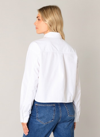 BASE LEVEL Blouse in White