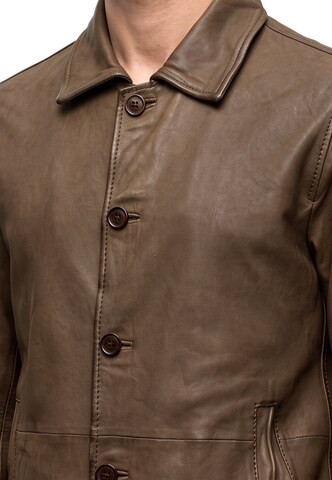 FREAKY NATION - Chaqueta de entretiempo 'Mavo' en marrón