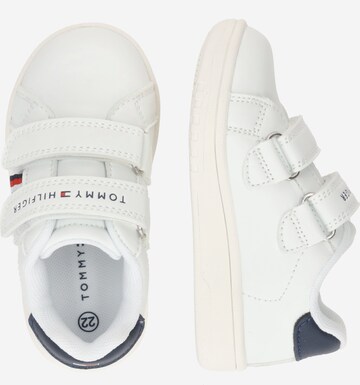 TOMMY HILFIGER Sneaker i vit