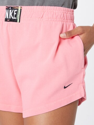 Loosefit Pantalon Nike Sportswear en rose