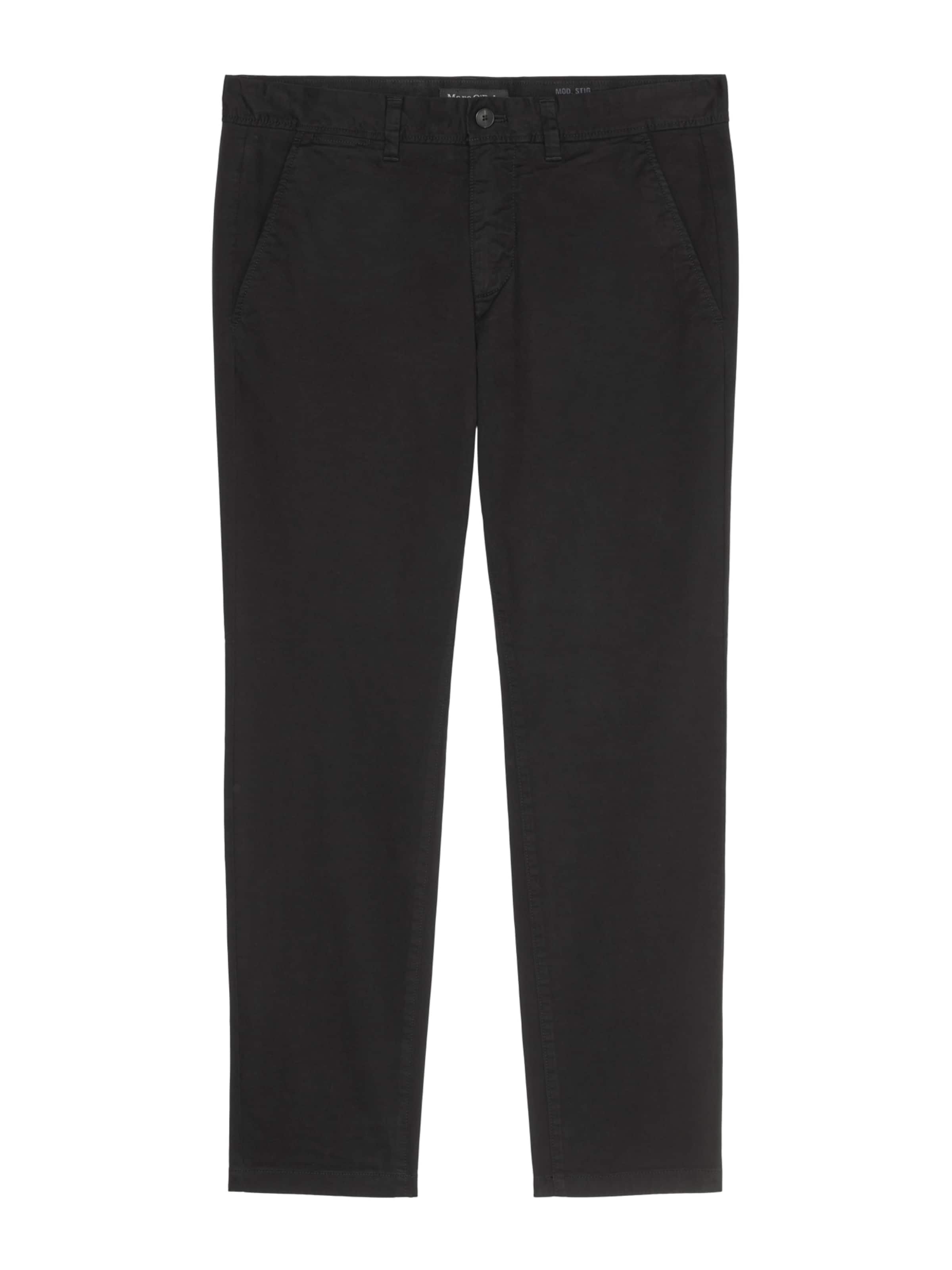 Marc O'Polo Tapered Chino trousers in Black: front