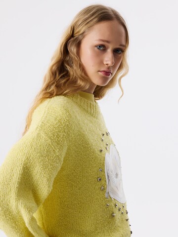 Pull-over Twist en jaune