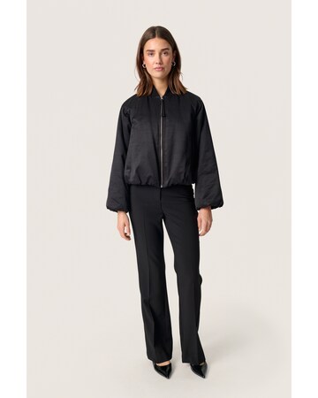 SOAKED IN LUXURY Jacke 'Kalea' in Schwarz