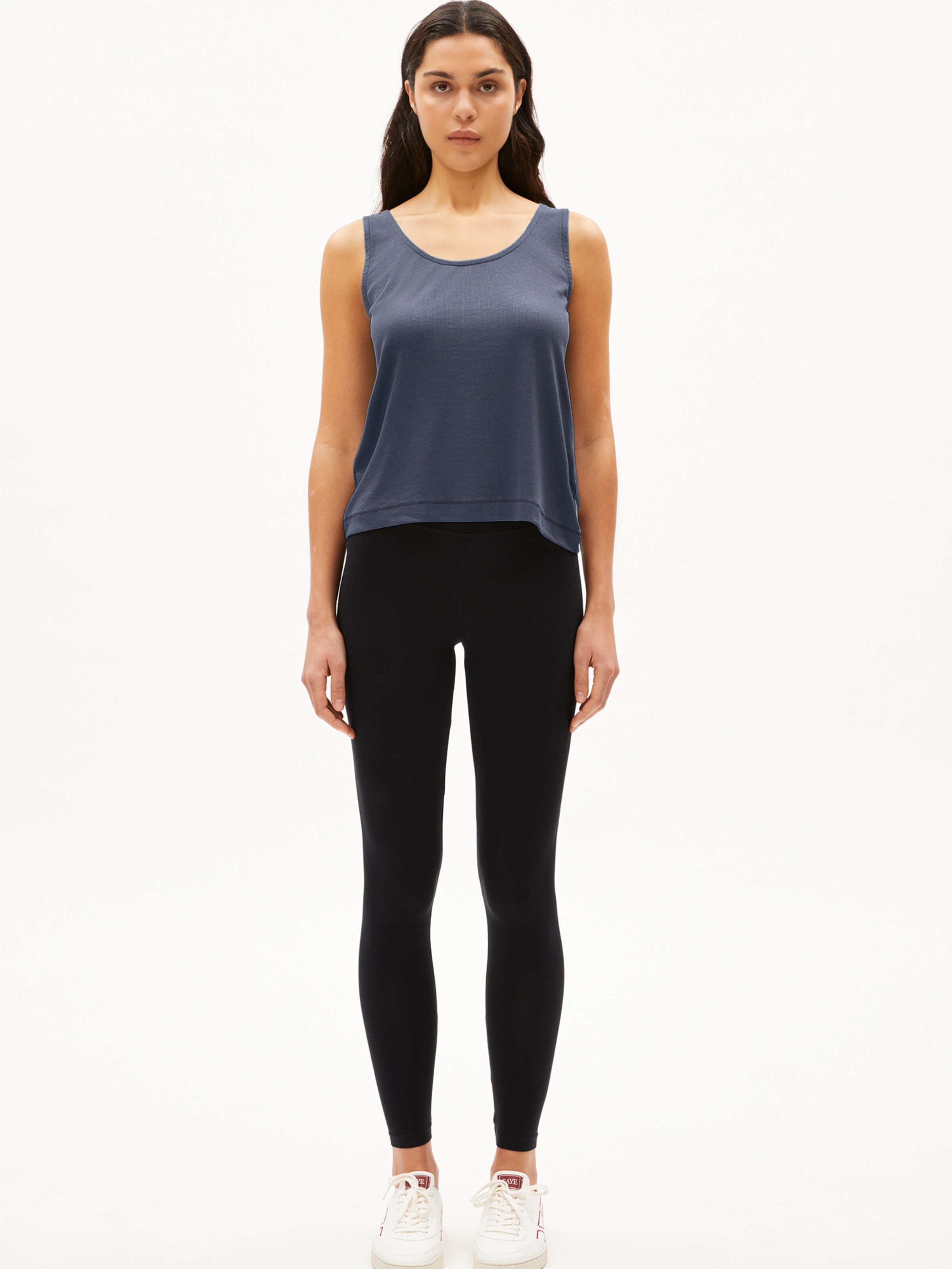 ARMEDANGELS Top 'MINAAMI' in Grijs