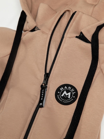 Tuta 'Biscuit by MANUL - Smart BackZip' di MANUL in beige