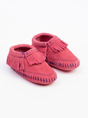 Minnetonka - Bota 'Riley Softsole' em rosa