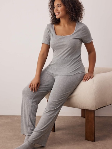 Trendyol Curve - Pijama en gris: frente