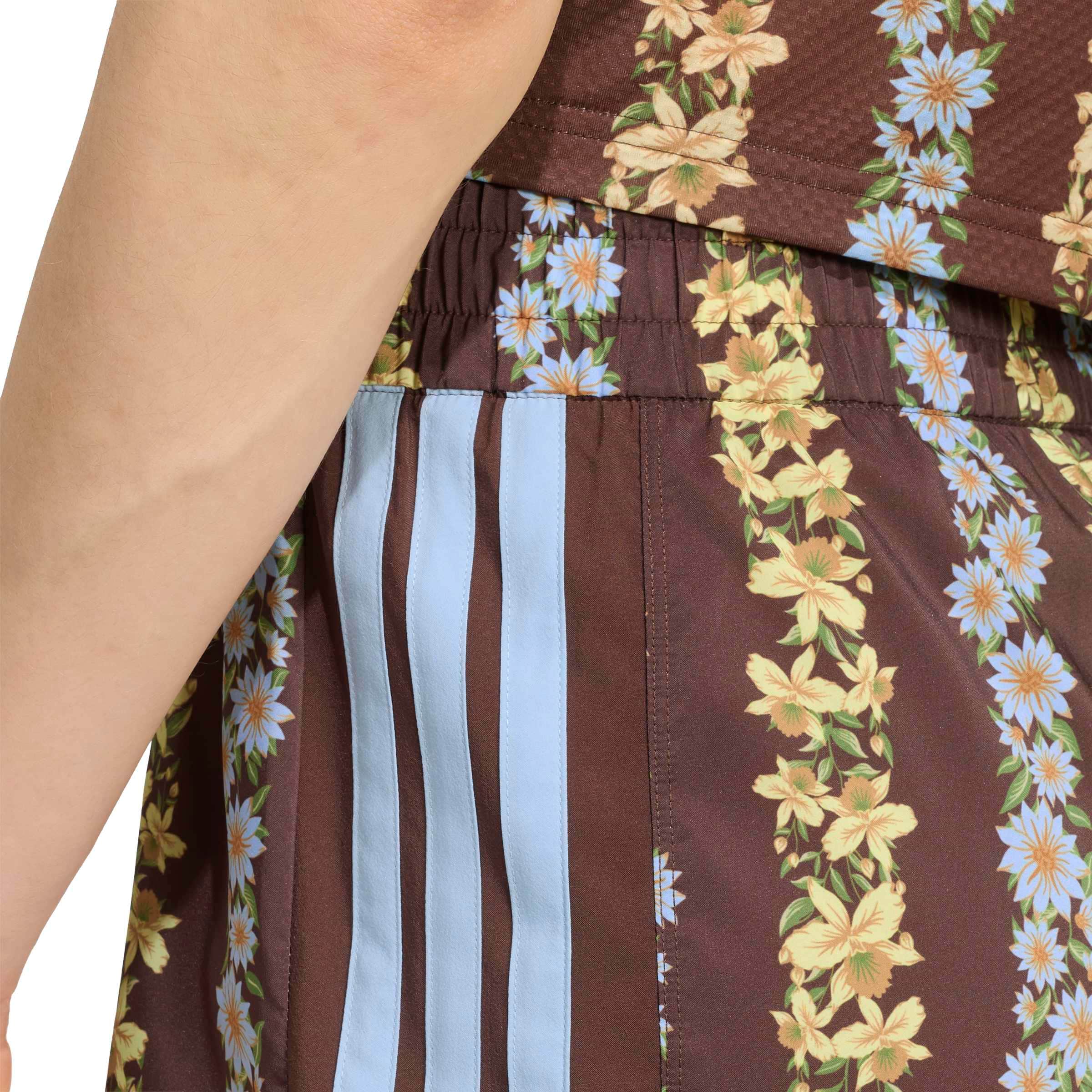 Regular Pantalon de sport 'FARM' ADIDAS PERFORMANCE en marron