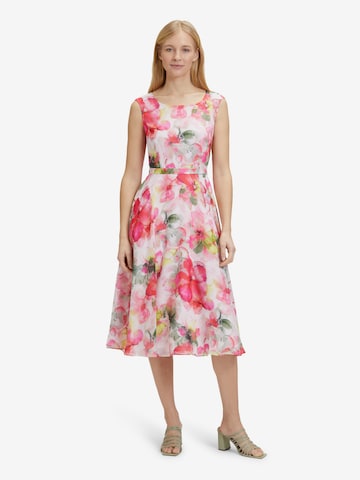 Vera Mont Cocktailkleid mit Print in Pink: predná strana