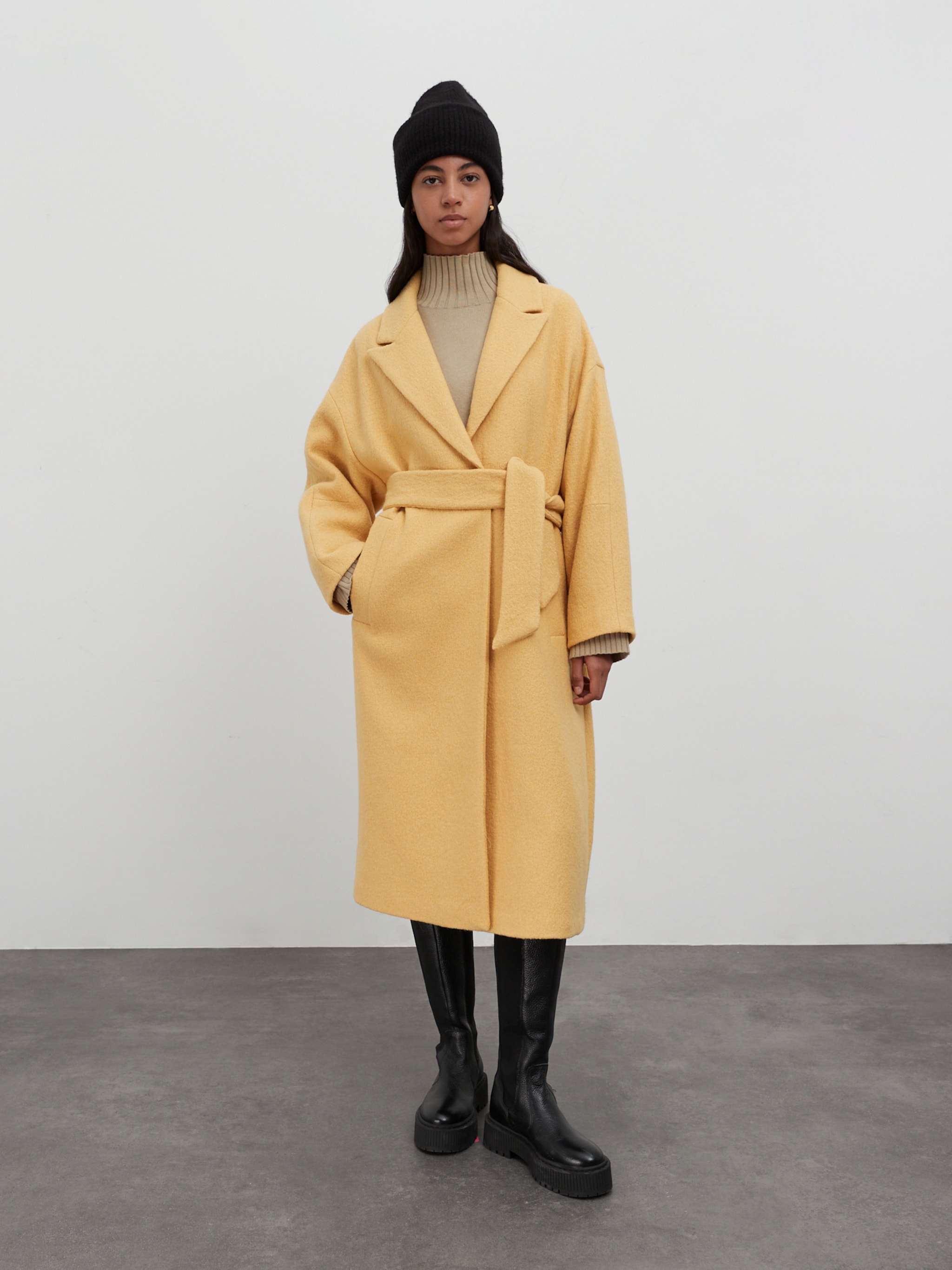 EDITED Produits Manteau mi-saison 'Juli' jaune