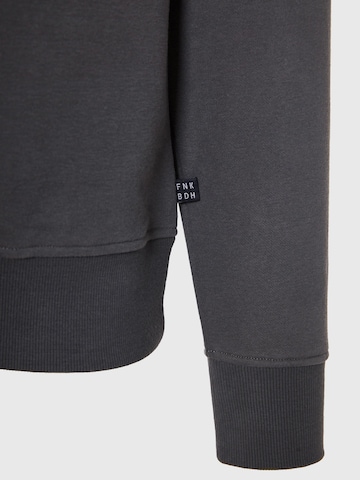 Funky Buddha Sweatshirt in Grey