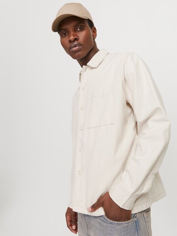 Comfort fit Camicia 'JJEURBAN EDGE' di JACK & JONES in beige