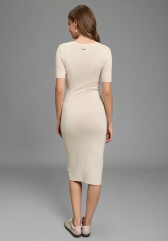 LAURA SCOTT Strickkleid in Beige
