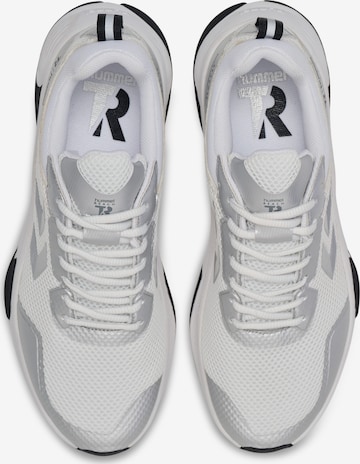 Chaussure de sport Hummel en blanc