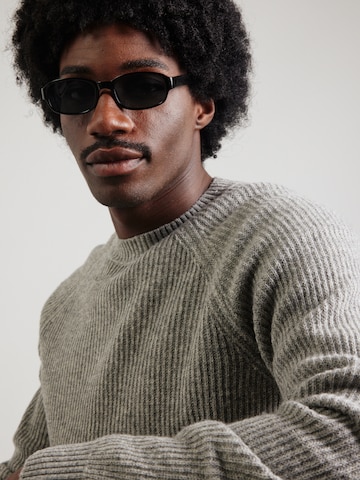 Kronstadt Neulepaita 'Dorsey' värissä harmaa