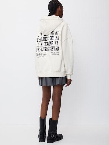 Pull&Bear Sweatshirt in Weiß