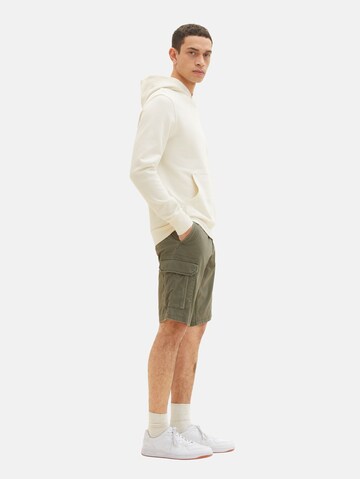 TOM TAILOR Regular Shorts in Grün