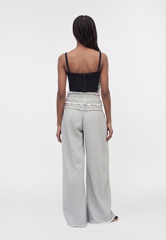 ADIDAS ORIGINALS Wide Leg Bukser i grå
