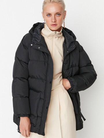 Veste d’hiver Trendyol en noir