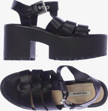 Pull&Bear Sandals & High-Heeled Sandals in 35 in Black: front